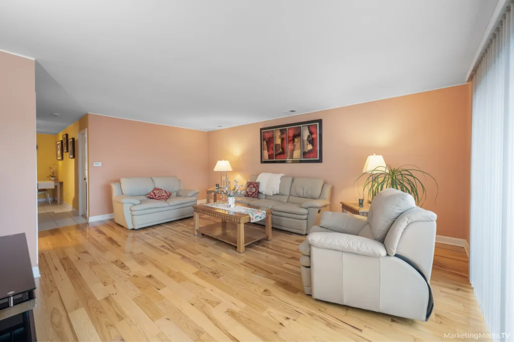 9818 Bianco Terrace 3F, Des Plaines, IL — gallery photo 3