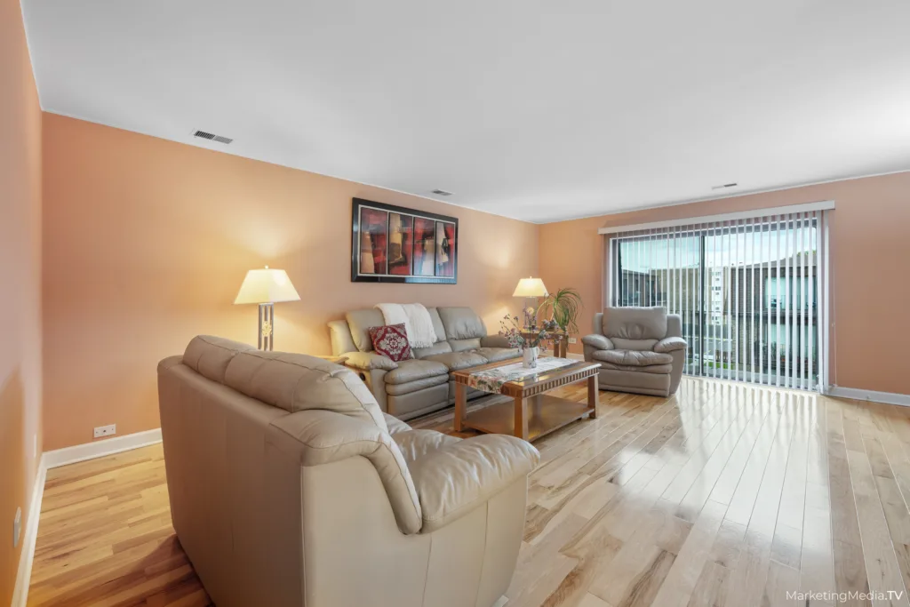 9818 Bianco Terrace 3F, Des Plaines, IL — gallery photo 5