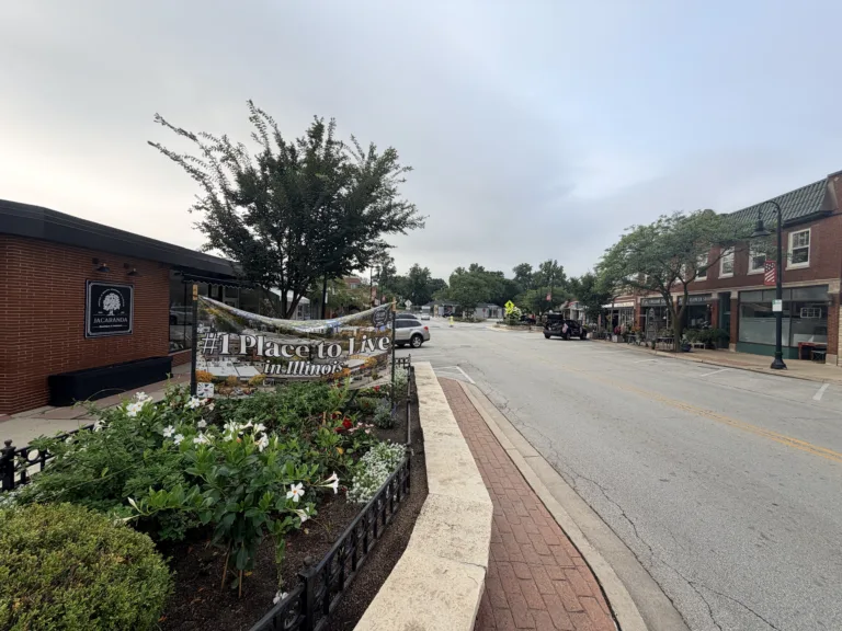 Clarendon Hills Is Now Illinois’ No. 1 Place to Live — and Downtown Is Proud of It