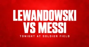 Lewandowski vs messi